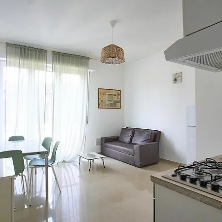Smn-Duomo Two-Room Apartment-2